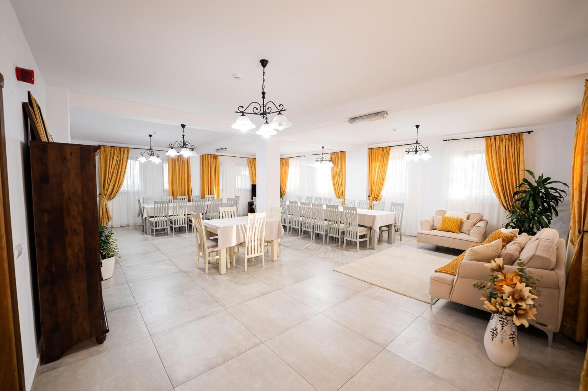 Hotel Casa Andra Siret Esterno foto
